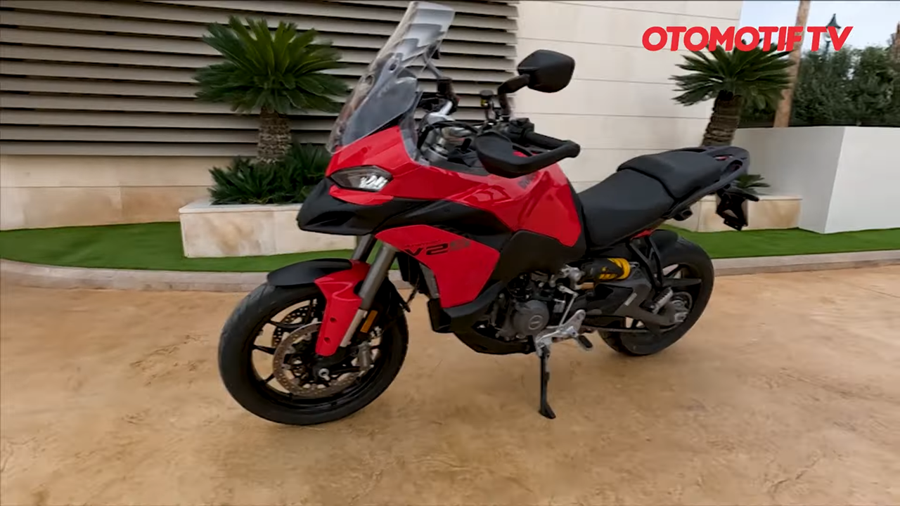 Ducati Multistrada V2: Motor Adventure Touring dengan Teknologi Canggih