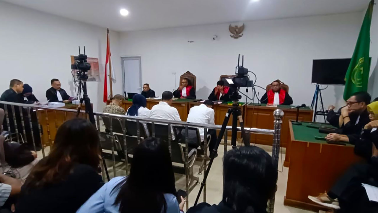 Jaksa KPK Tuntut 4,5 hingga 5,5 Tahun Penjara untuk 4 Terdakwa Kasus Fee Proyek Pokir DPRD OKU