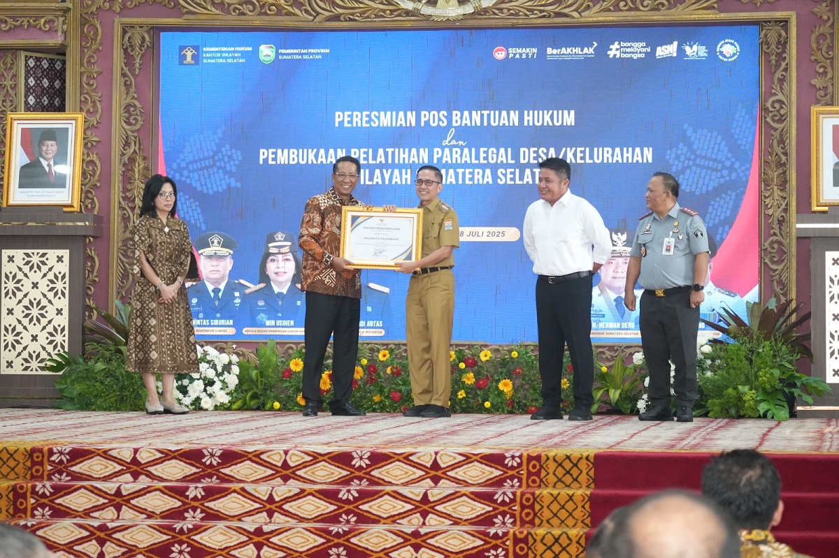 100% Desa/Kelurahan di Sumatera Selatan Miliki Posbankum, Raih Rekor MURI dan Jadi Percontohan