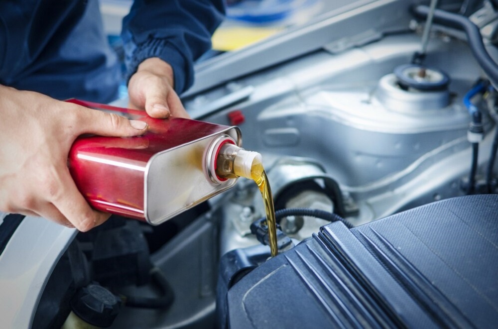 Waspadai Tanda Ini! Air Radiator Mobil Habis Bisa Picu Overheating Mesin
