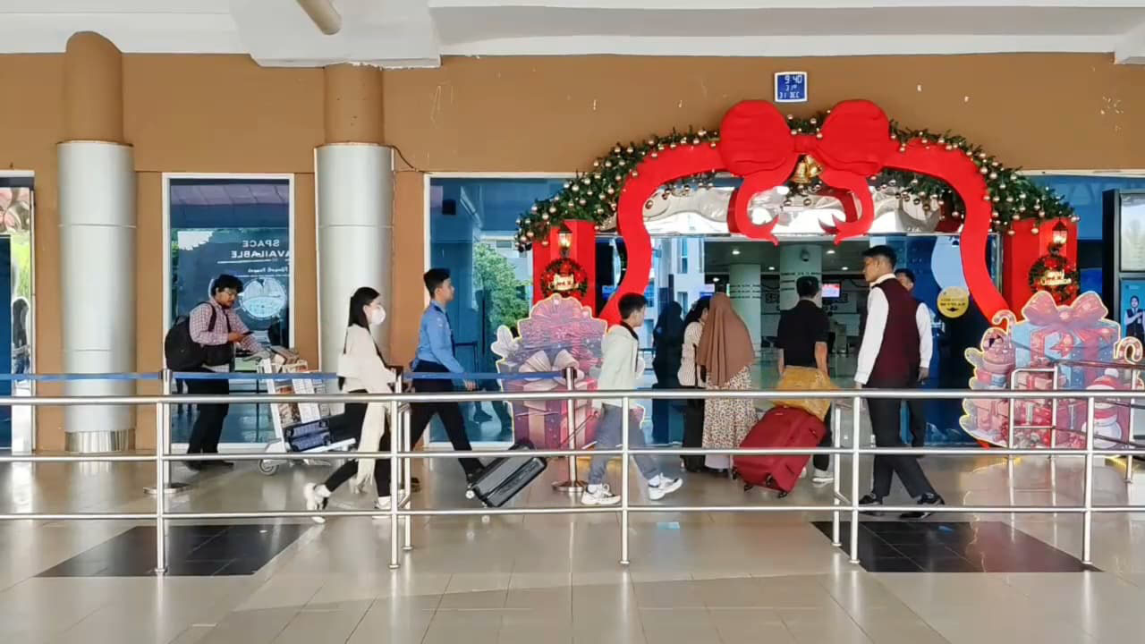 Jelang Pergantian Tahun, Penumpang Bandara Internasional SMB II Palembang Pilih Terbang Lebih Awal