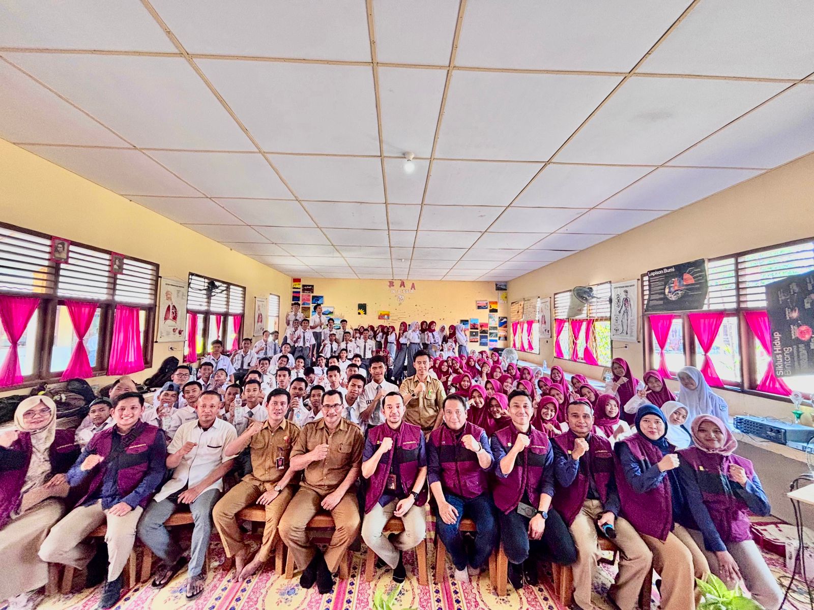 PLN ULP Mariana Edukasi Siswa SMAN 1 Banyuasin II Soal Listrik Aman dan Layanan Digital