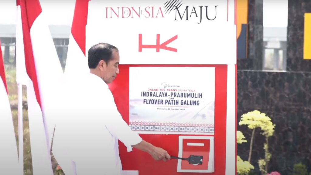Tol Indralaya-Prabumulih Diresmikan oleh Presiden Jokowi dengan Fokus pada Pertumbuhan Ekonomi