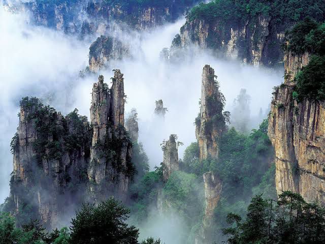 Pegunungan Tianzi, Situs Warisan Dunia yang mirip dengan gunung di Film Avatar 