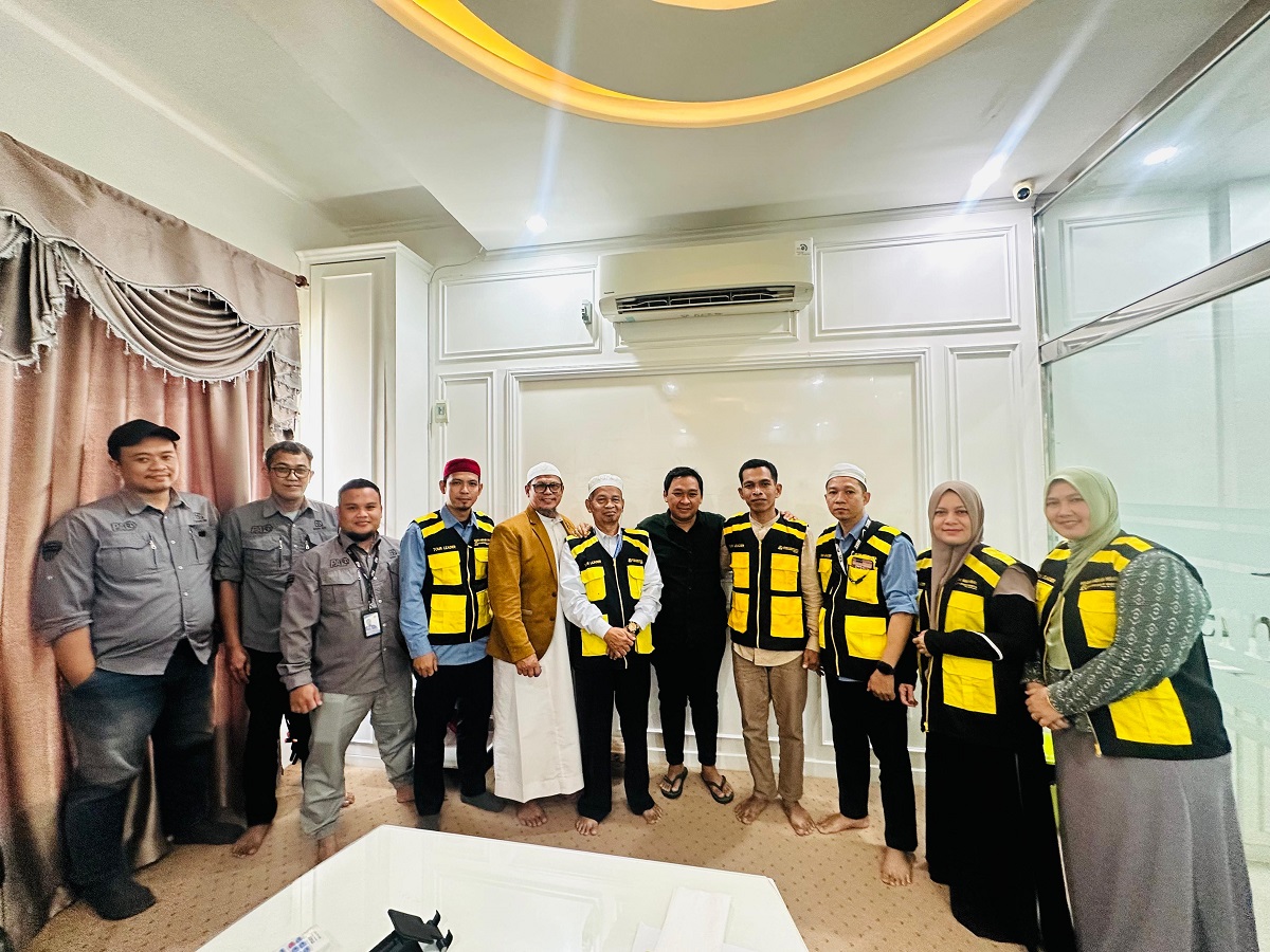 Khidmat dan Penuh Semangat, Rapat Keberangkatan Charter 433 Jemaah Umroh Holiday Angkasa Digelar