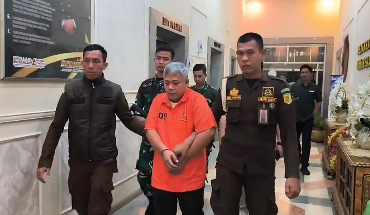 Kabur Sejak 2014, Buronan Kasus Penggelapan Akhirnya Berhasil Diringkus Tim Tabur Kejati Sumsel