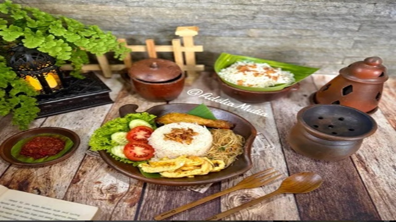 Nasi Uduk  dengan Sambal Cengek, Cita Rasa Tradisi yang Tak Pernah Pudar