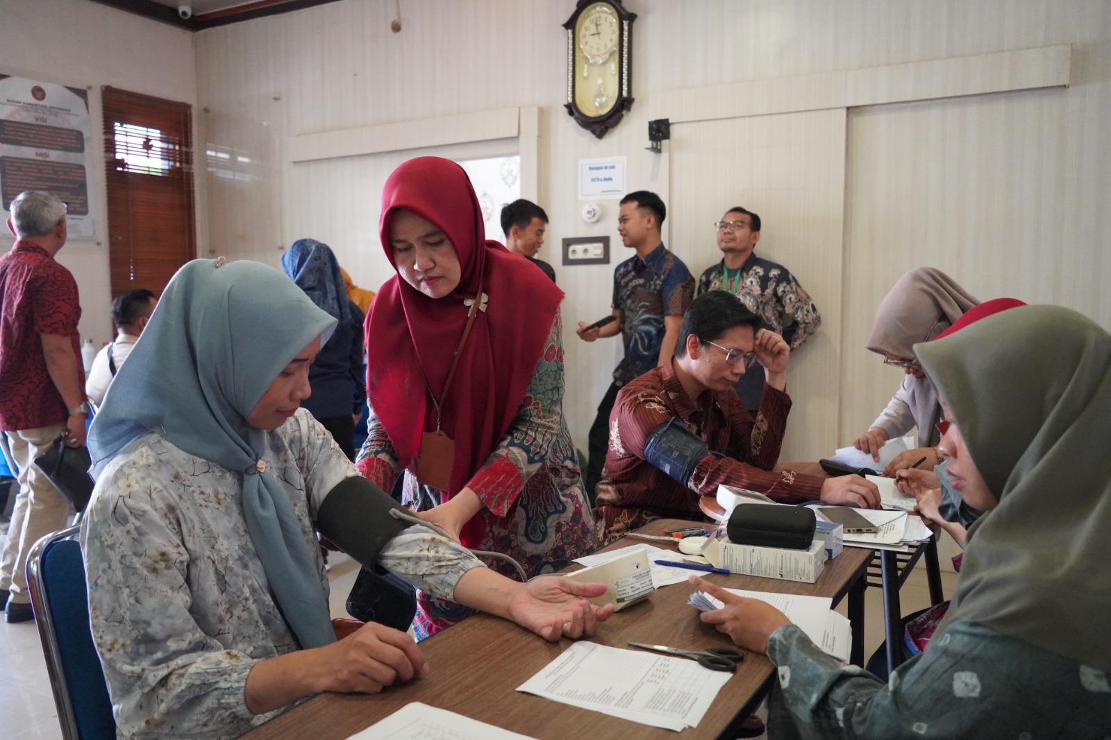Pemeriksaan Kesehatan Gratis, Pererat Silaturahmi Barantin Sumsel Dengan Masyarakat