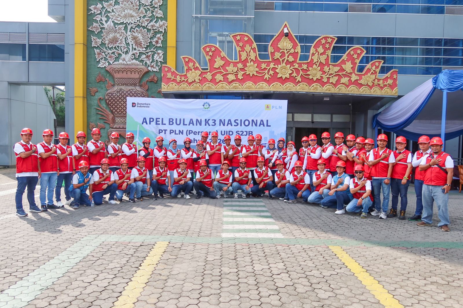 PLN UID S2JB Teguhkan Komitmen K3 pada  Apel Bulan K3 Nasional