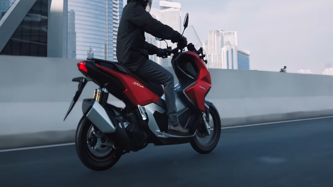 Honda ADV: Motor Adventure yang Gagah tapi Banyak Catatan?