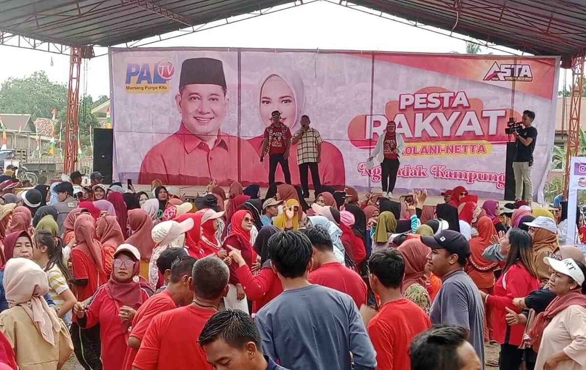 Pesta Rakyat Askolani-Netta (Asta) Ngeradak Kampung Hibur Rakyat Desa Sri Mulyo Kecamatan Air Salek