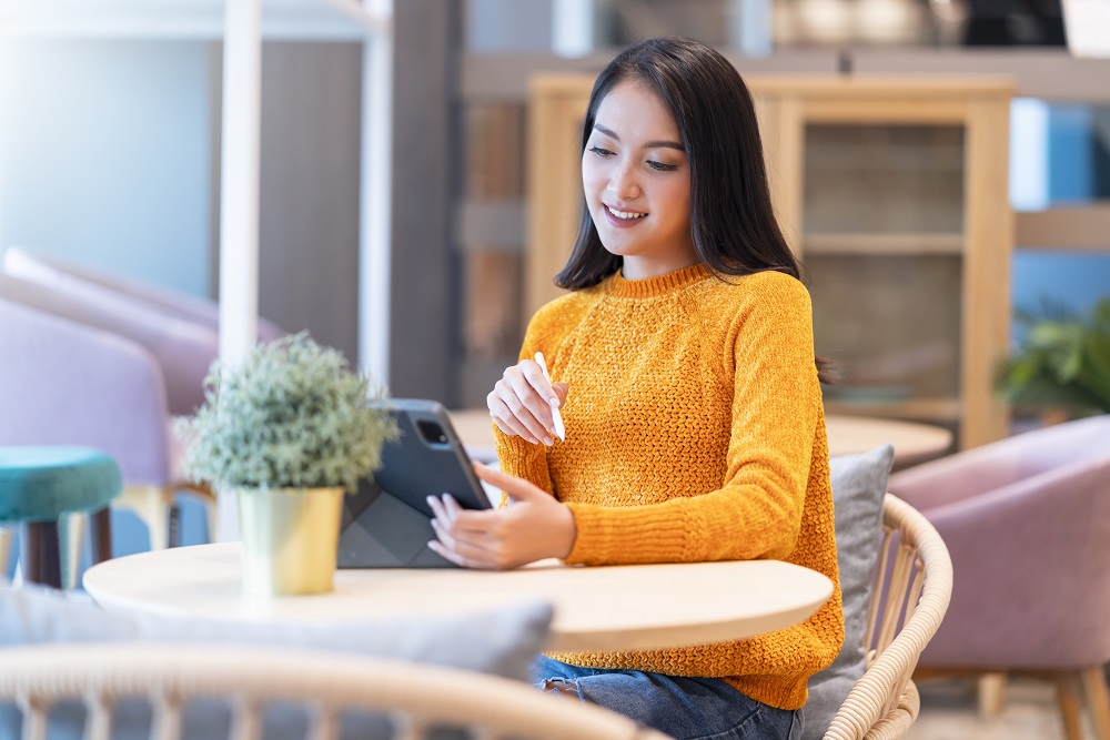 Fenomena Cashless Society: Saat Dompet Digital Menjadi Pilihan Utama