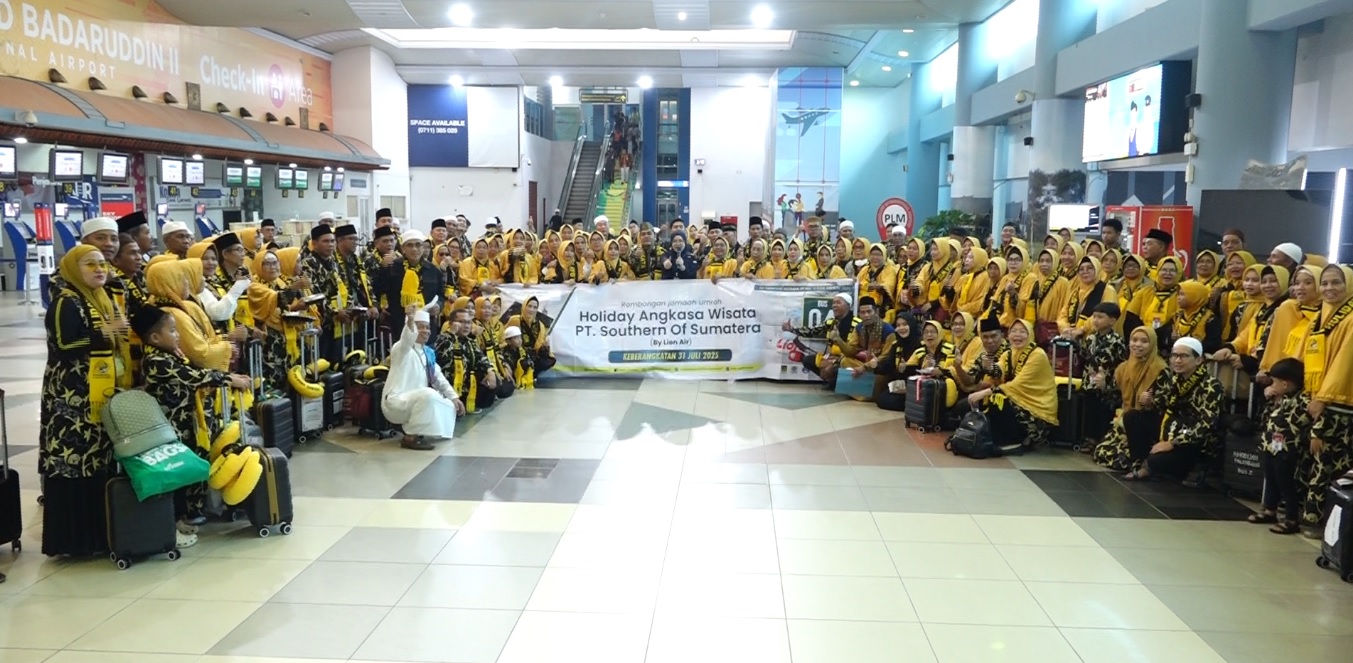 Holiday Angkasa Wisata Kembali Berangkatkan 180 Jemaah Umroh Paket 13 Hari Dengan Maskapai Lion Air