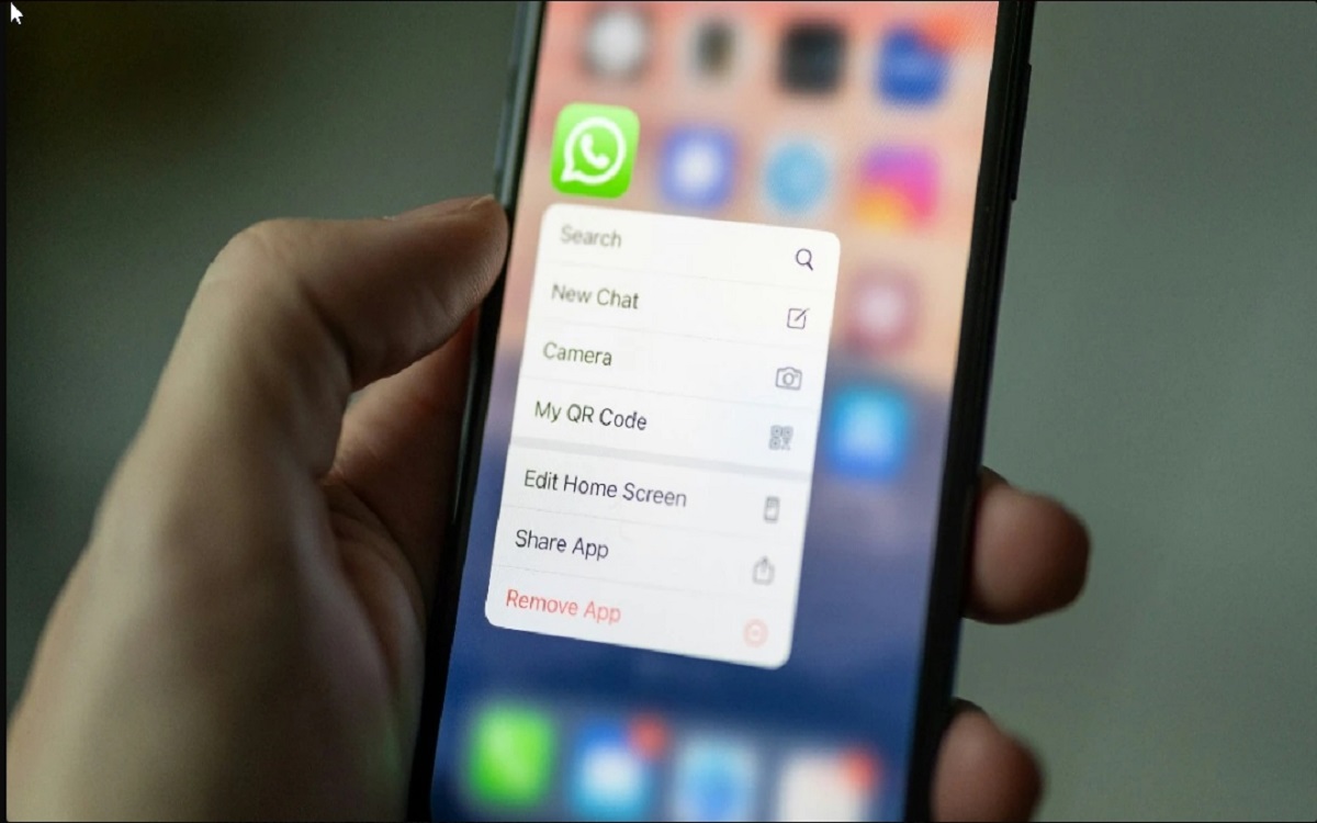 Terbaru! Pengguna Whatsapp Tidak Perlu Internet Untuk Dapat Mengirim Gambar dan Teks