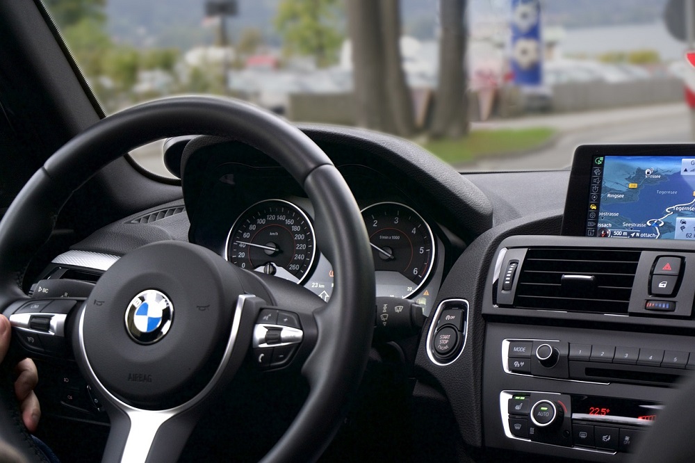 Setir Mobil BMW 2026, Perpaduan Teknologi Modern dan Kenyamanan Berkendara