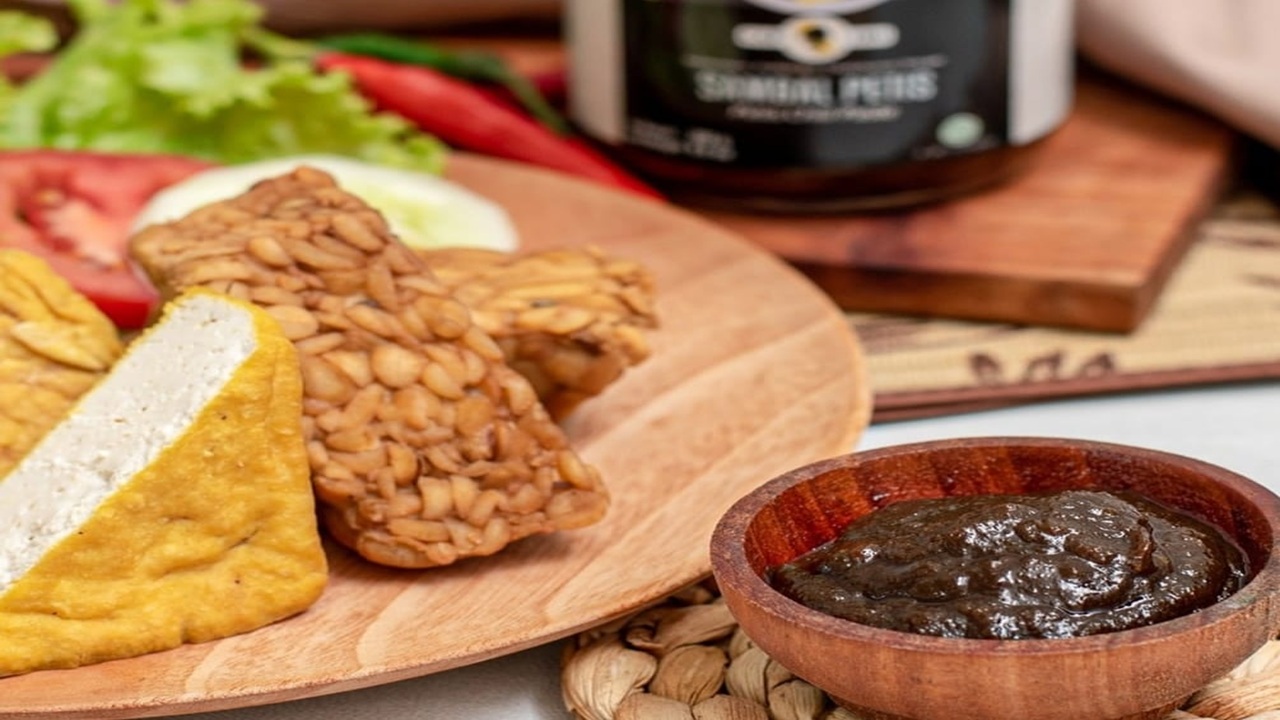 Sambal Petis Asam Pao Khas Banyuasin  Perpaduan Rasa Pedas dan Asam yang Menggugah Selera