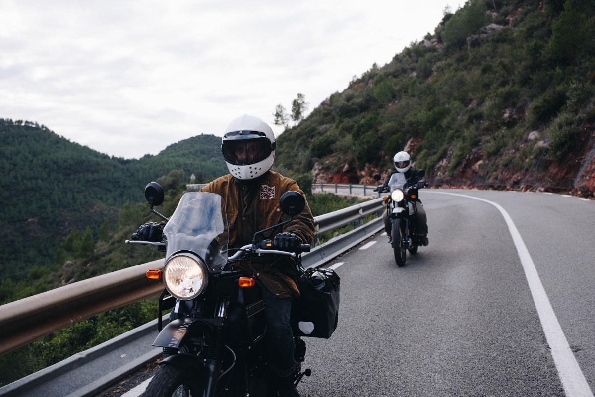 Hal yang Harus Dipertimbangkan Sebelum Melakukan Perjalan Tur dengan Motor! 