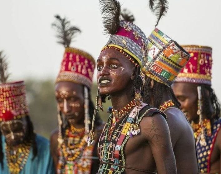 Tradisi Unik Menculik Istri Orang Oleh Suku Wodaabe di Nigeria Afrika