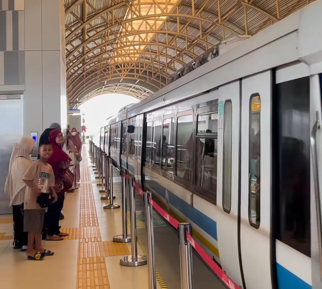 Luar Biasa! LRT Sumsel Catat 49.295 Penumpang pada Libur Isra Mikraj