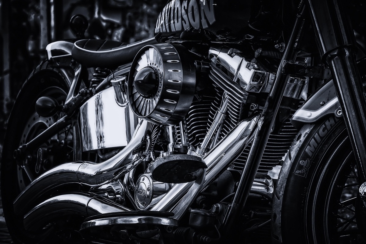 Mesin Motor Harley Davidson, Teknologi V-Twin yang Menghasilkan Tenaga Besar dan Suara Khas
