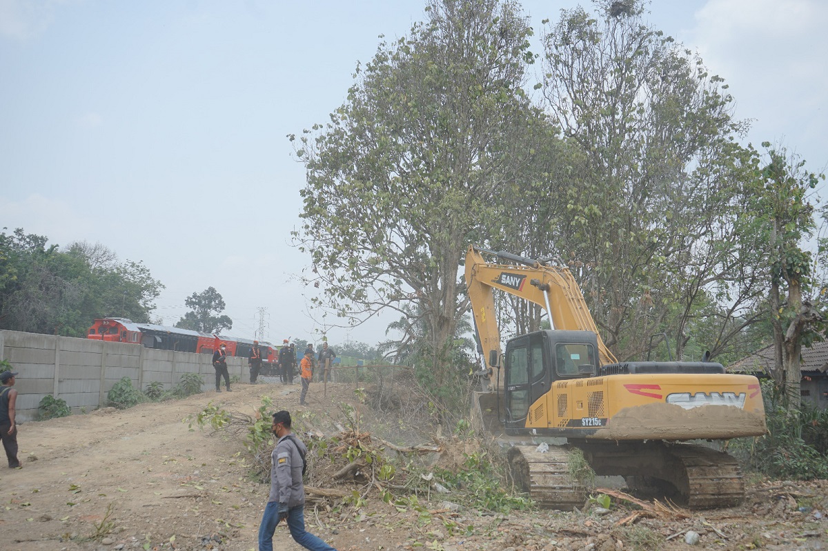 Operasi Penertiban Aset, KAI Divre III Amankan Tanah dan Bangunan Negara