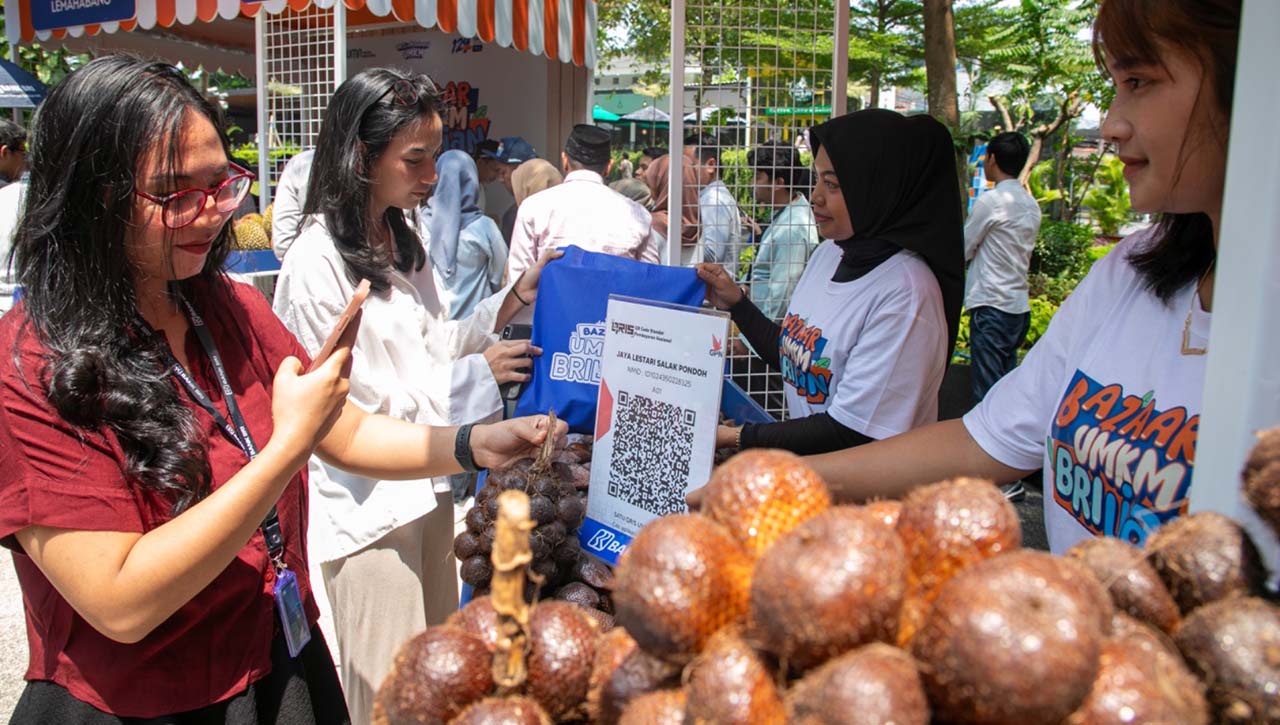 Bisnis Klaster Petani Salak di Desa Kutambaru Ini Melejit Berkat Diberdayakan BRI!