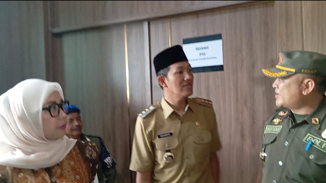 Bupati PALI Pastikan Pelayanan Publik Satpol PP Humanis dan Ramah