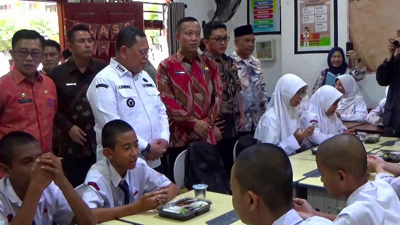 Pemkot Palembang Laksanakan Simulasi Makanan Bergizi Gratis dan Launching Satu Rekening Satu Pelajar