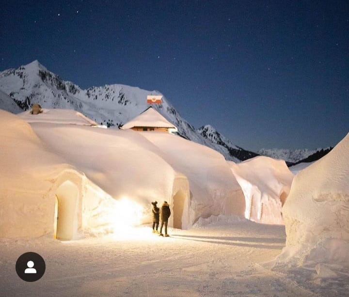 Tinggal Didalam Rumah Es, Ini Rahasia Orang Eskimo Agar Tidak Kedinginan di Rumah Iglo
