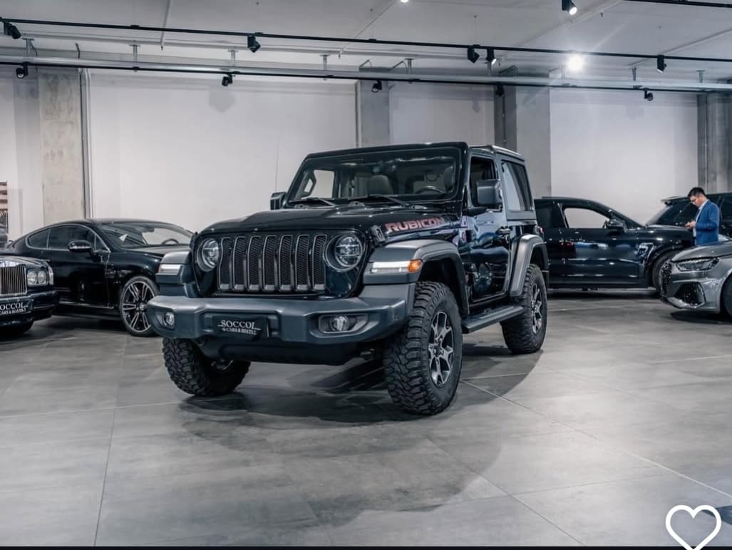 Jeep Wrangler Rubicon 2025: Bukan Cuma Kuat di Medan Ekstrim, Tapi Juga Stylish Abis!