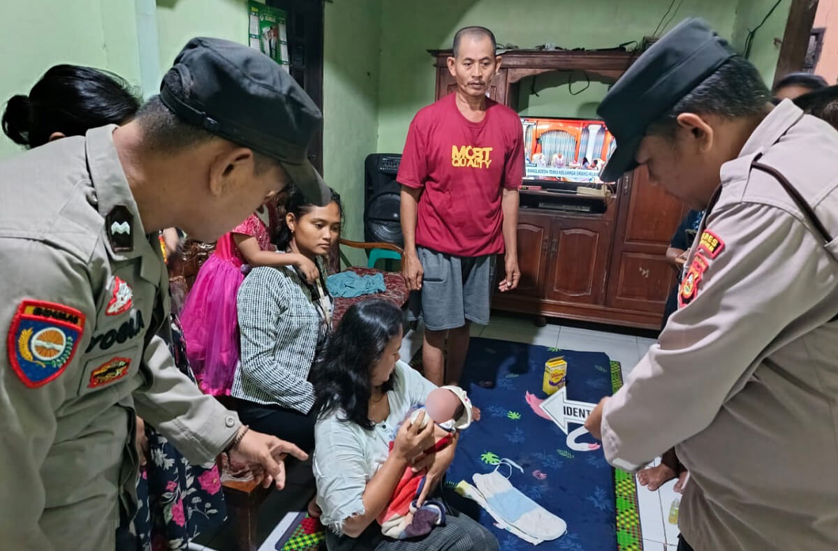 Geger! Warga Gelumbang Temukan Bayi Terlantar di Kebun Karet