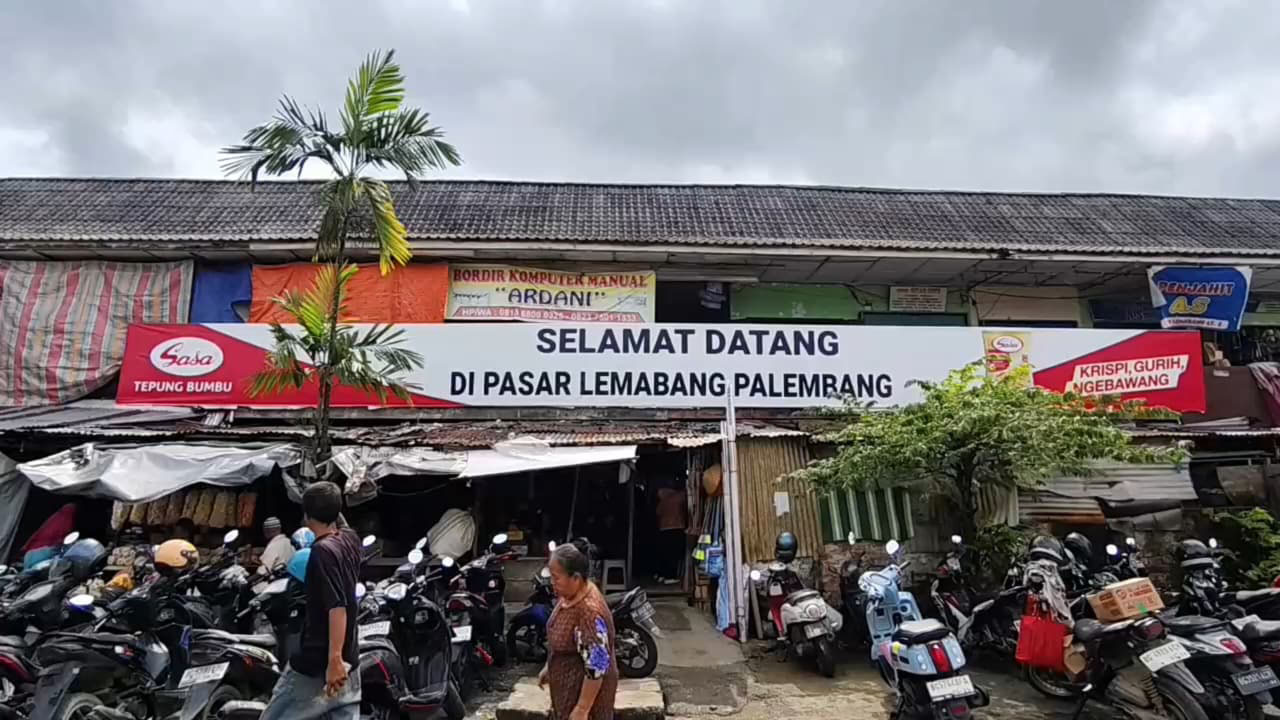 Aktivitas Belanja di Pasar Tradisional di Palembang Mulai Ramai Jelang Imlek dan Ramadan