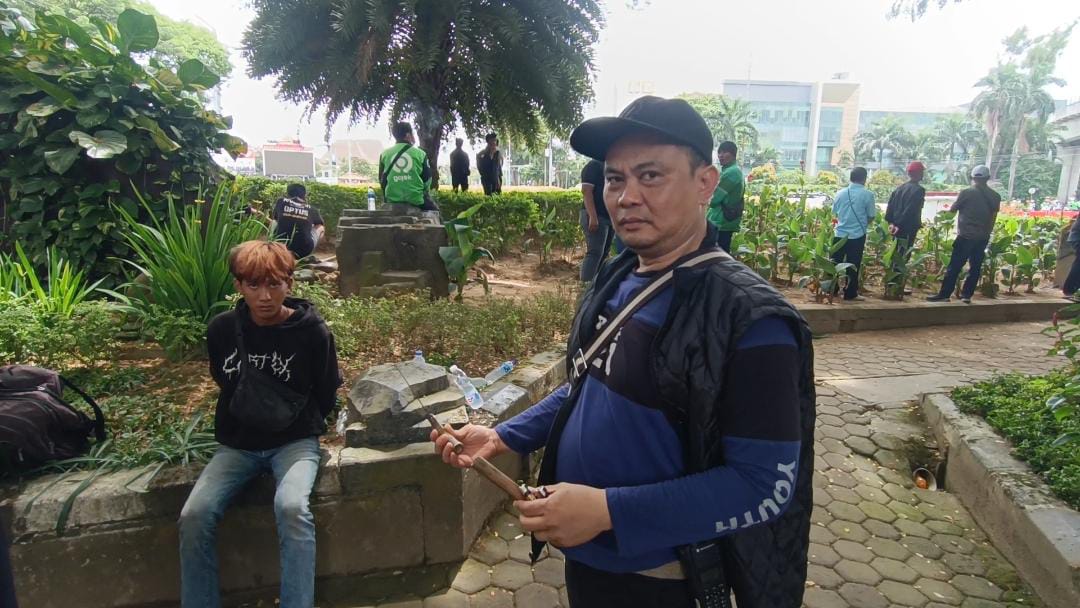 Seorang Remaja Diamankan Bawa Pisau di Tengah Aksi Mahasiswa di DPRD Sumsel