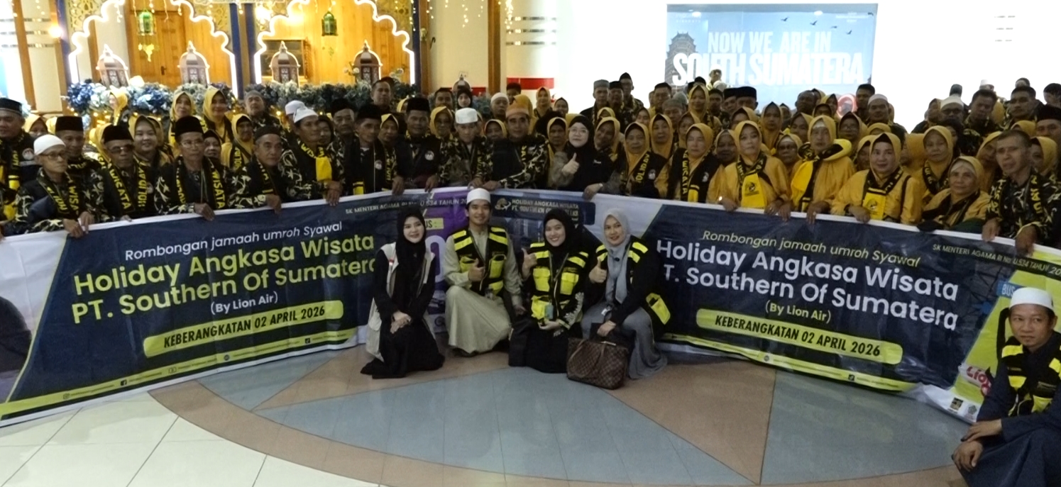 200 Jemaah Umroh Diberangkatkan Holiday Angkasa Wisata Lewat Paket 9 Hari