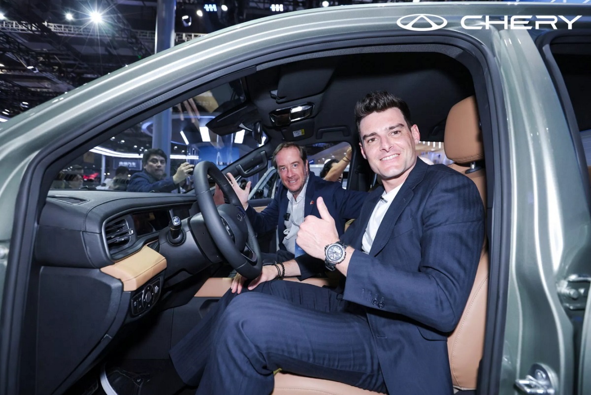 Chery Himla, Double Cabin Gahar Asal Tiongkok Siap Tempur