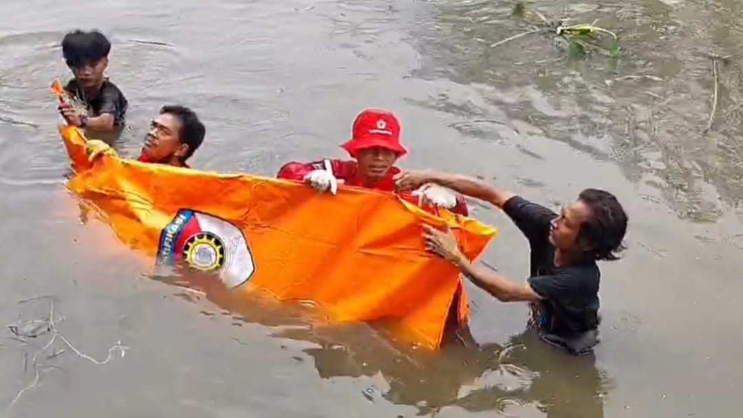 Identitas Mayat di Anak Sungai Dekat Jakabaring Bowling Center Terungkap, Korban Agus Setiawan