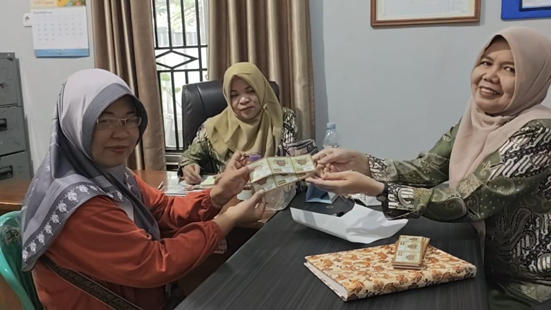 Pendaftaran Jalan Sehat PALTV Disambut Antusias Warga Kemuning