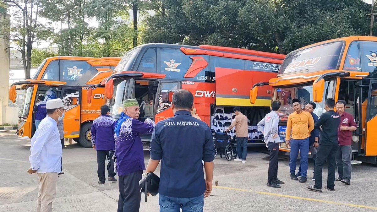 Kepulangan Perdana Debarkasi Palembang, Jemaah Cerita Perjuangan Haji