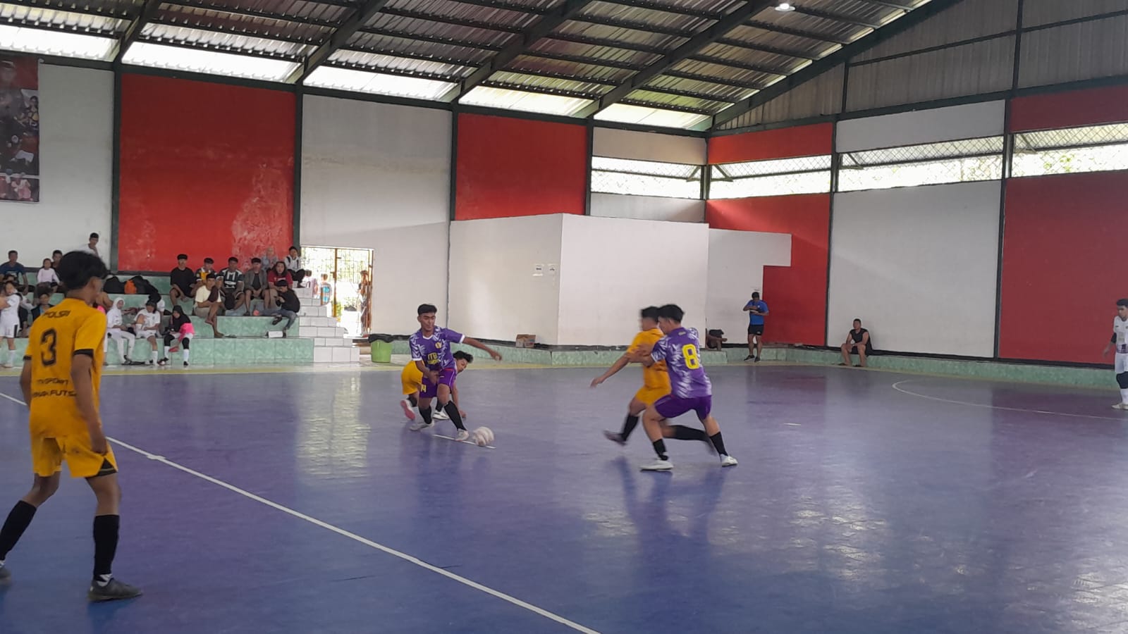 Polsri berhasil Menang telak 5-1 atas Binas, di Turnamen Futsal piala Pangdam II/ Sriwijaya