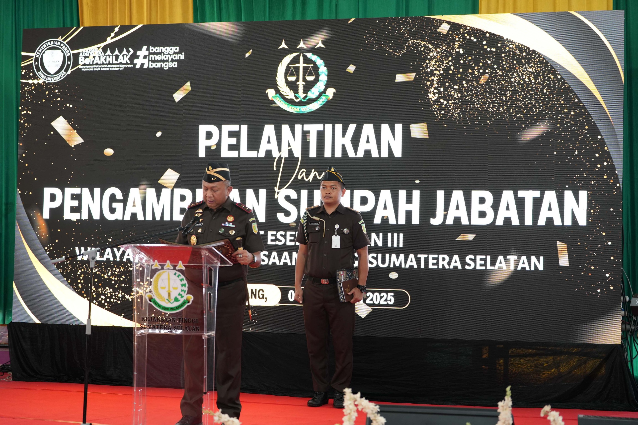Kajati Sumsel Lantik Sejumlah Pejabat Baru Eselon II dan III