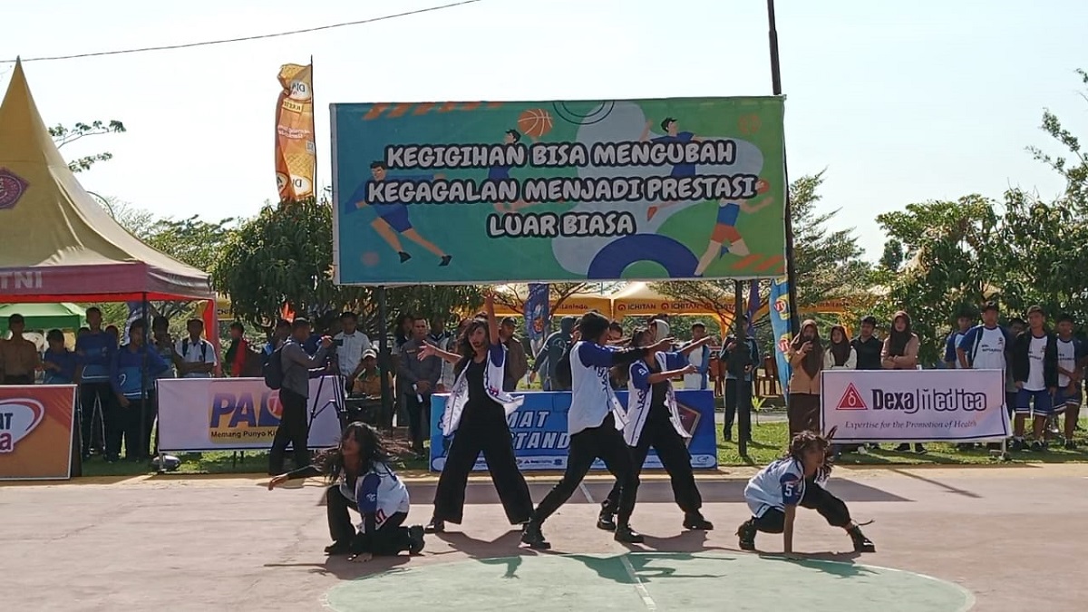  Modern Dance SMA 5 Palembang Memukau di Pembukaan Turnamen Piala Pangdam II Sriwijaya!