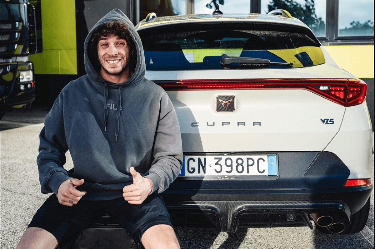 Marco Bezzecchi Melalui Mobil Favoritnya, Menggemari Berkendara Mobil SUV Mewah dari Cupra