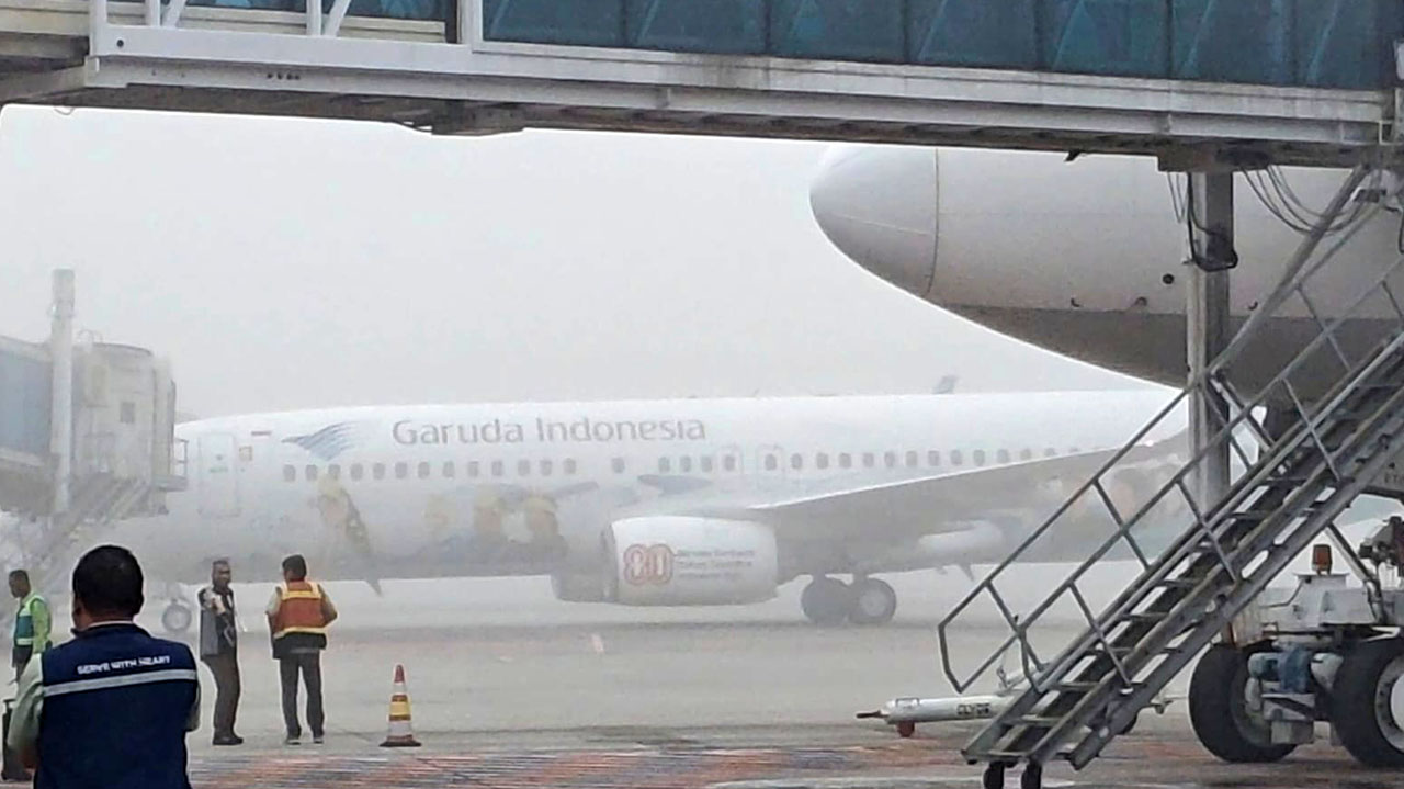 Kabut Tebal Sempat Hambat Keberangkatan JCH Kloter 1 Embarkasi Palembang