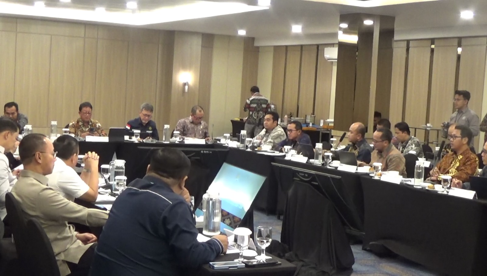 PLN Optimistis Aliran Listrik Sumsel Teraliri 100 Persen pada 2027