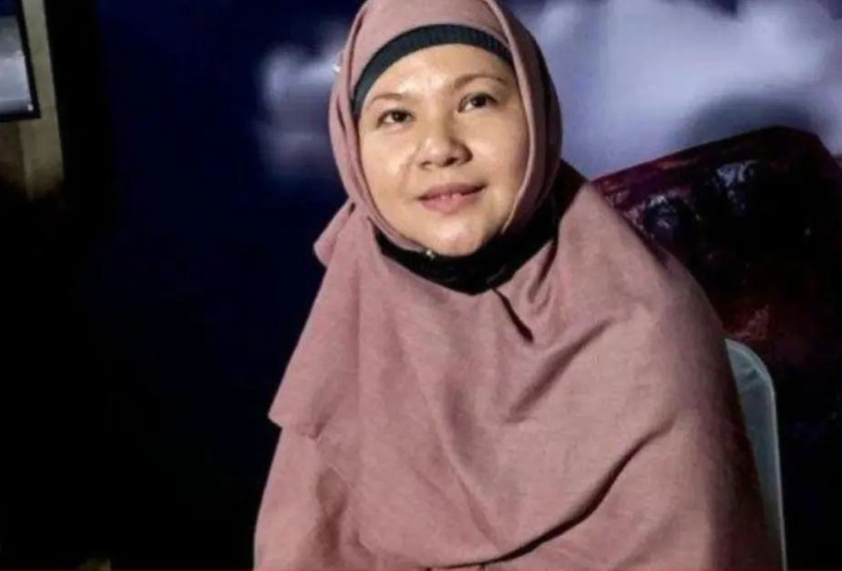 Profil Tere, Penyanyi Cantik yang Memeluk Islam karena Terpesona Surat An-Nisa