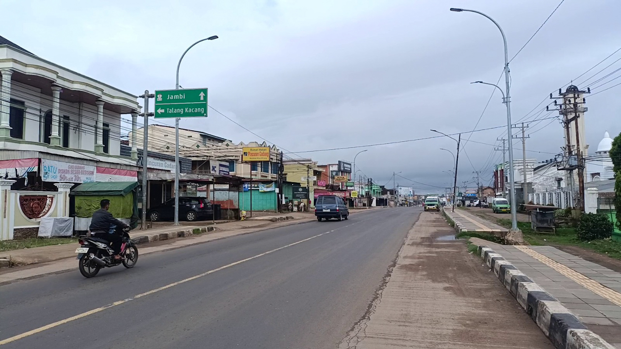 Arus Lalu Lintas Jalintim Banyuasin Terpantau Lengang pada Hari Kedua Lebaran