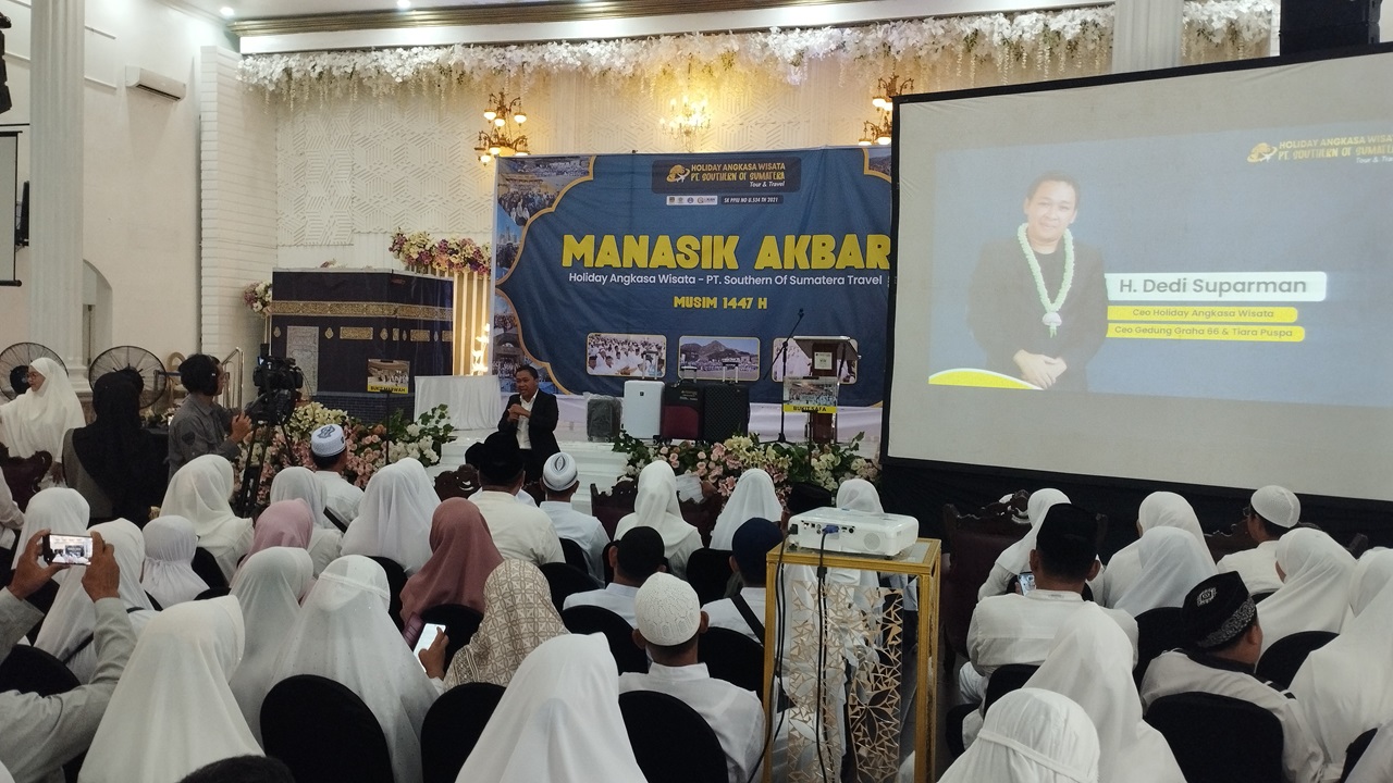 Holiday Angkasa Wisata Gelar Manasik Umroh Akbar Perdana 1447 H
