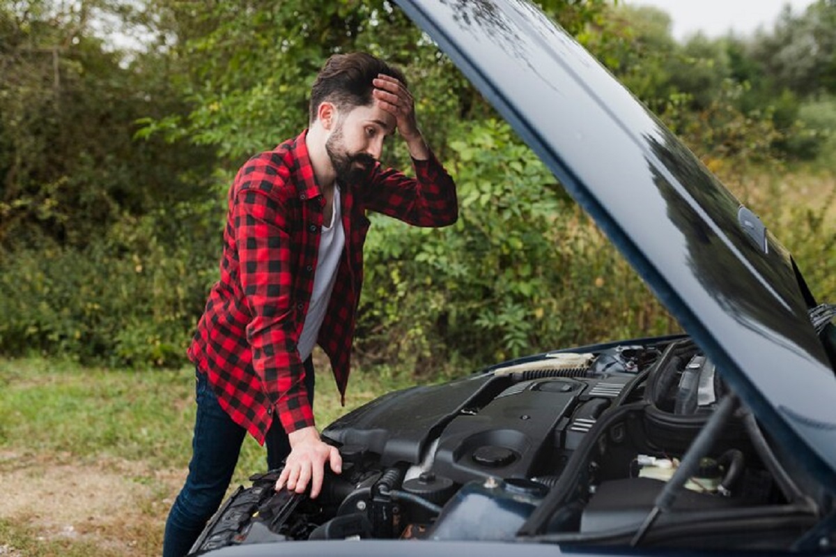 Tips Efektif Mengatasi Masalah Overheat Mobil untuk Perjalanan Mudik yang Lancar