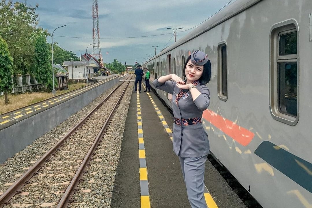 Ini 5 Jenis Pekerjaan di Kereta Api Indonesia (KAI) yang Membuat Lancarnya Sebuah Perjalanan