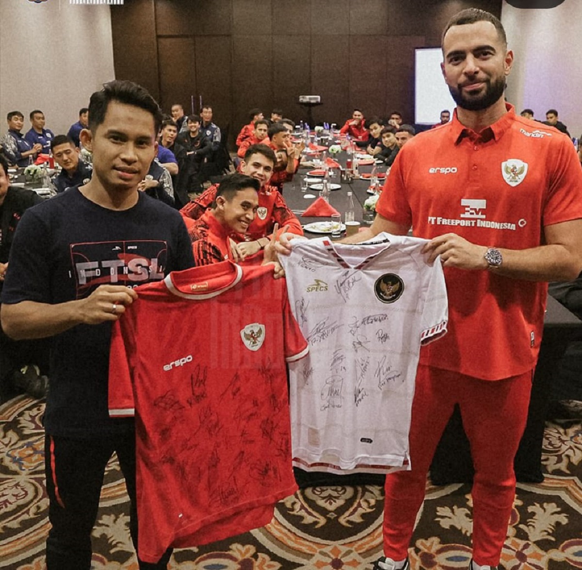 Juara AFF Futsal, Timnas Futsal Dijamu Makan Malam Oleh Timnas Senior